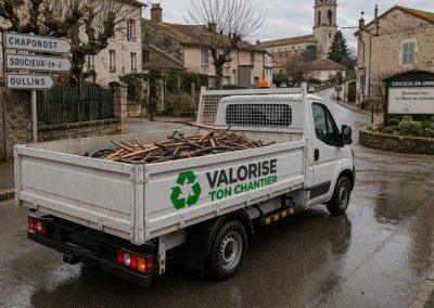Collecte rapide de cuivre dans l'ouest lyonnais avec un camion benne
