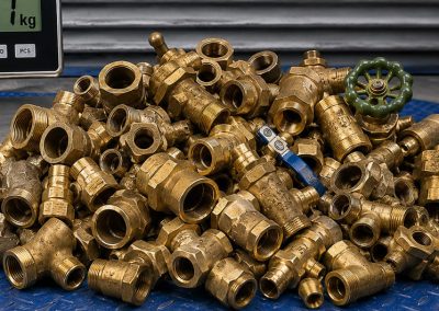 Stock de laiton prêt à être valorisé et racheté au kilo dans le Rhône